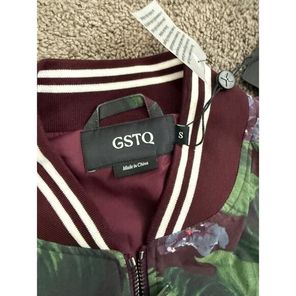 GSTQ Jacket Mens Small Burgundy Green Floral Bomber MSRP $349Lightweight Zip Up - Picture 3 of 10